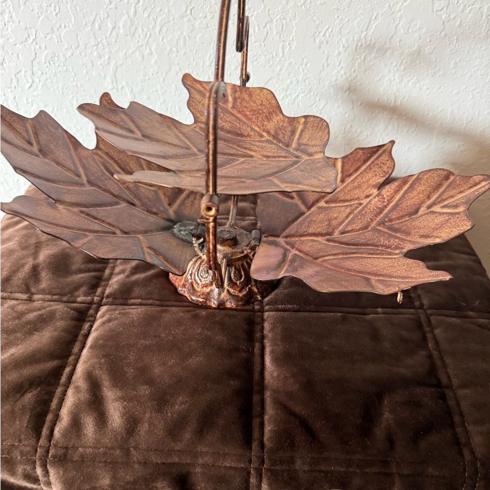 Rustic Leaf Design Metal Fruit Bowl